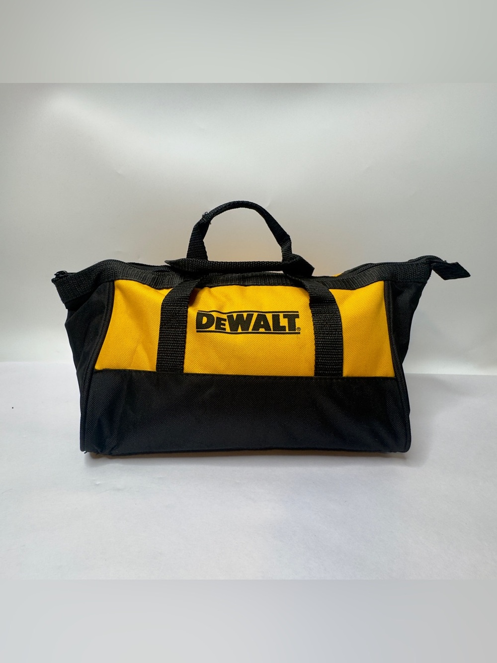 Dewalt Geuine OEM  11x9x6 Nylon Tool Bag (N294699) - Picture 2 of 11